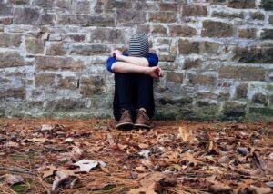 【悩み】壁にぶつかりやる気が出ない|【解決策】誰でも壁にぶつかると知っておこう!|【参考書籍】起業の天才!